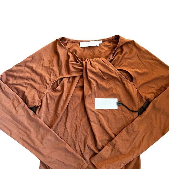 ASTR Brown Cut Out Long Sleeve Bodysuit NWT - Picture 3 of 9